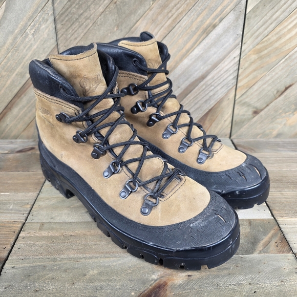 Danner Combat Hiker Mens Outdoor Hiking Boots Size 9.5 R Brown Black 43513X. - Picture 2 of 7